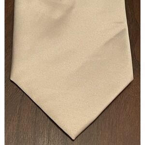 Massim Moda Collezione Tan Hand Made 100% Polyester Men’s Neck Tie Made In China